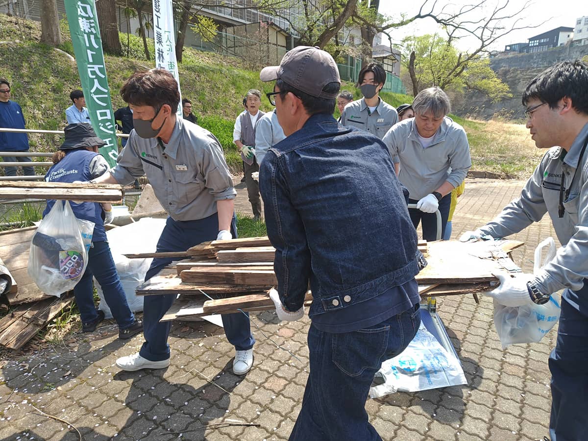 米ケ袋会場清掃風景