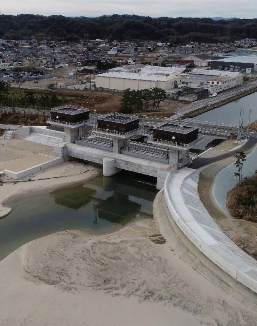 河川（交付（再複）工事（河川）滑津川水門工事