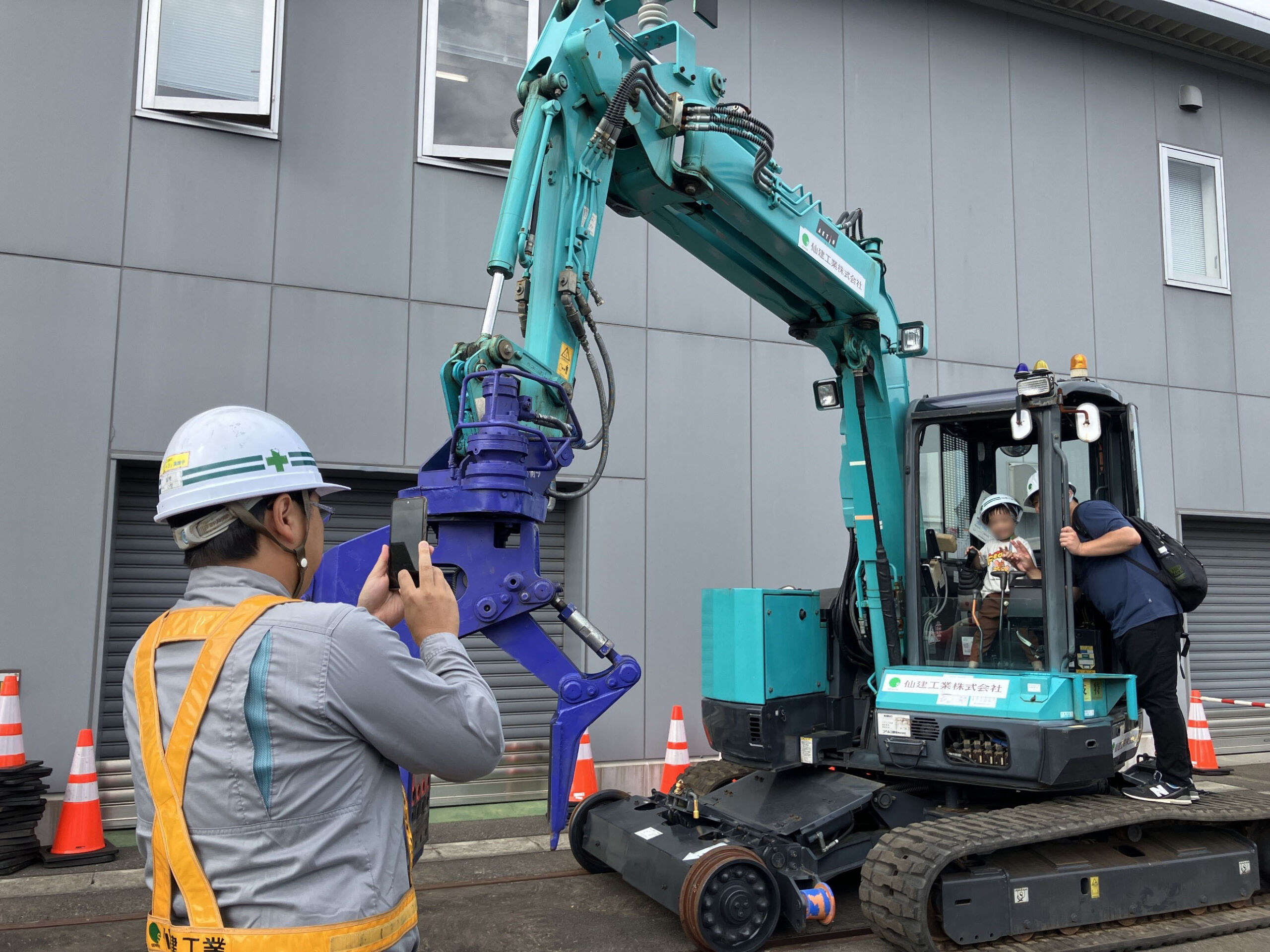 「せんろではたらくくるまショー」＆フォトスポット